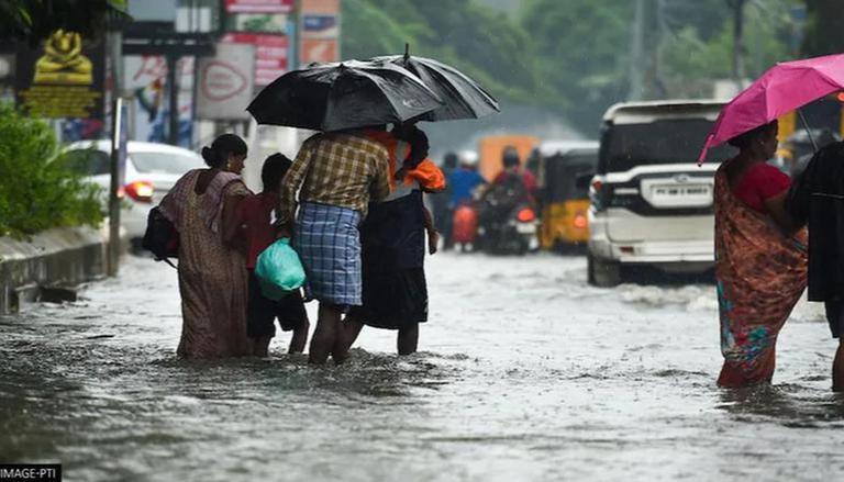 Maharashtra Rains: IMD Issues Red Alert as Rivers Overflow in Mumbai, Nashik, and Raigad