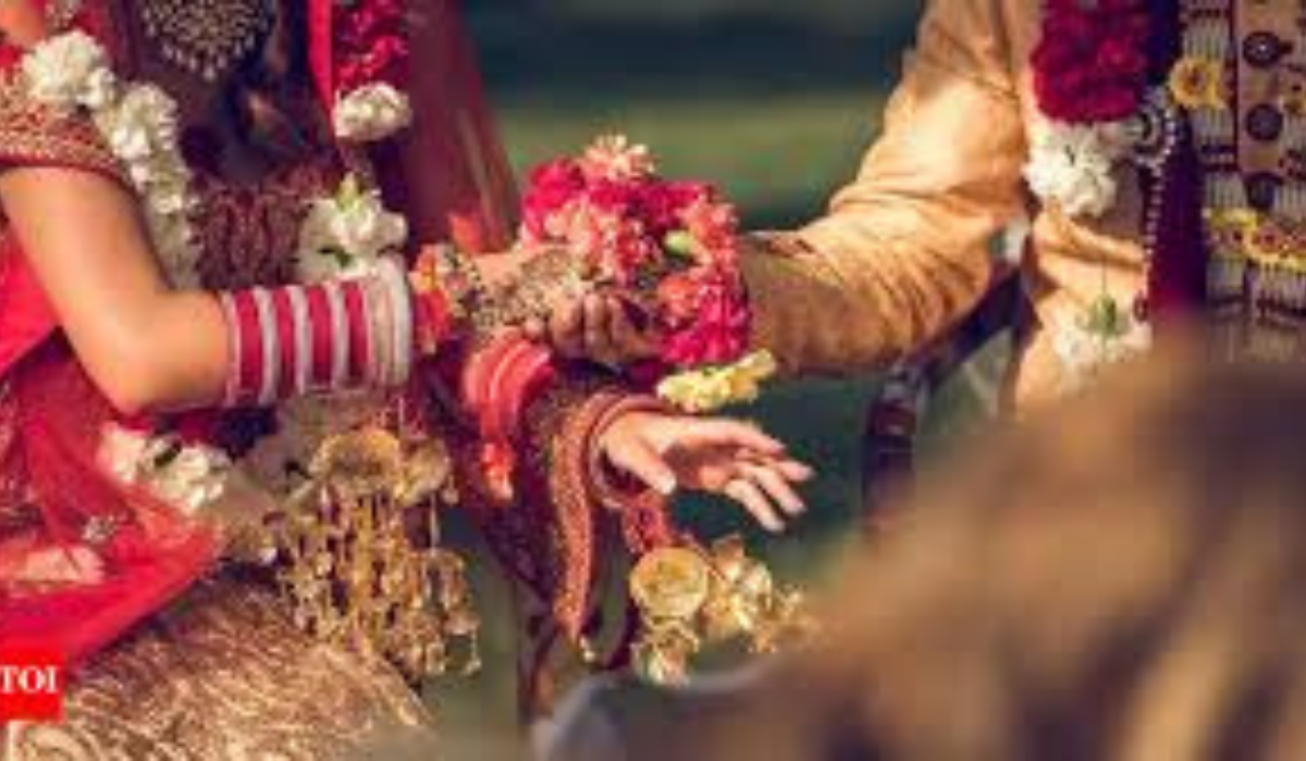 Runaway Bride’s Arrest Exposes Fake Marriage Racket in Maharashtra | Groom Cheated of ₹1.90 Lakh